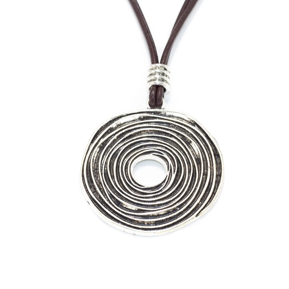 NILUXE DESIGN -Collar Mujer Celta -Colgante Grande Mujer Cuero y Zamak Bañado en Plata -Colgante Espiral Plata Largo Remolino Reversible - Estilo Étnico Boho Acabado Envejecido -Ideal para Regalar